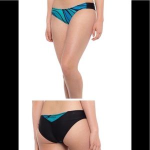 SPYDER WAVE PRINT HIPSTER BIKINI BOTTOMS